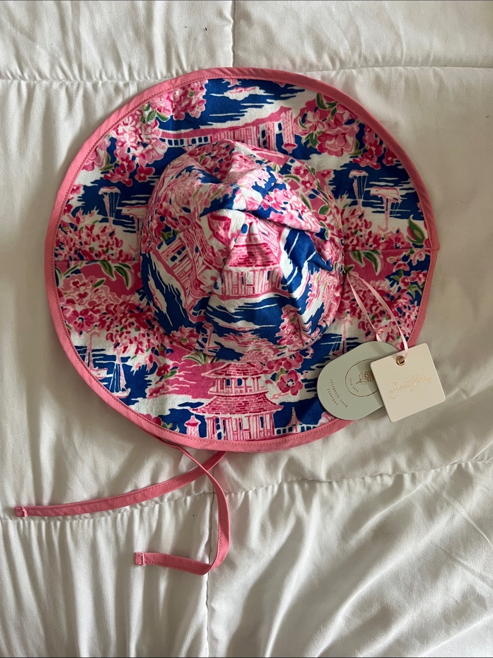 Sweet Honey Girls' Pink & Navy Floral Chateau Sun Hat
